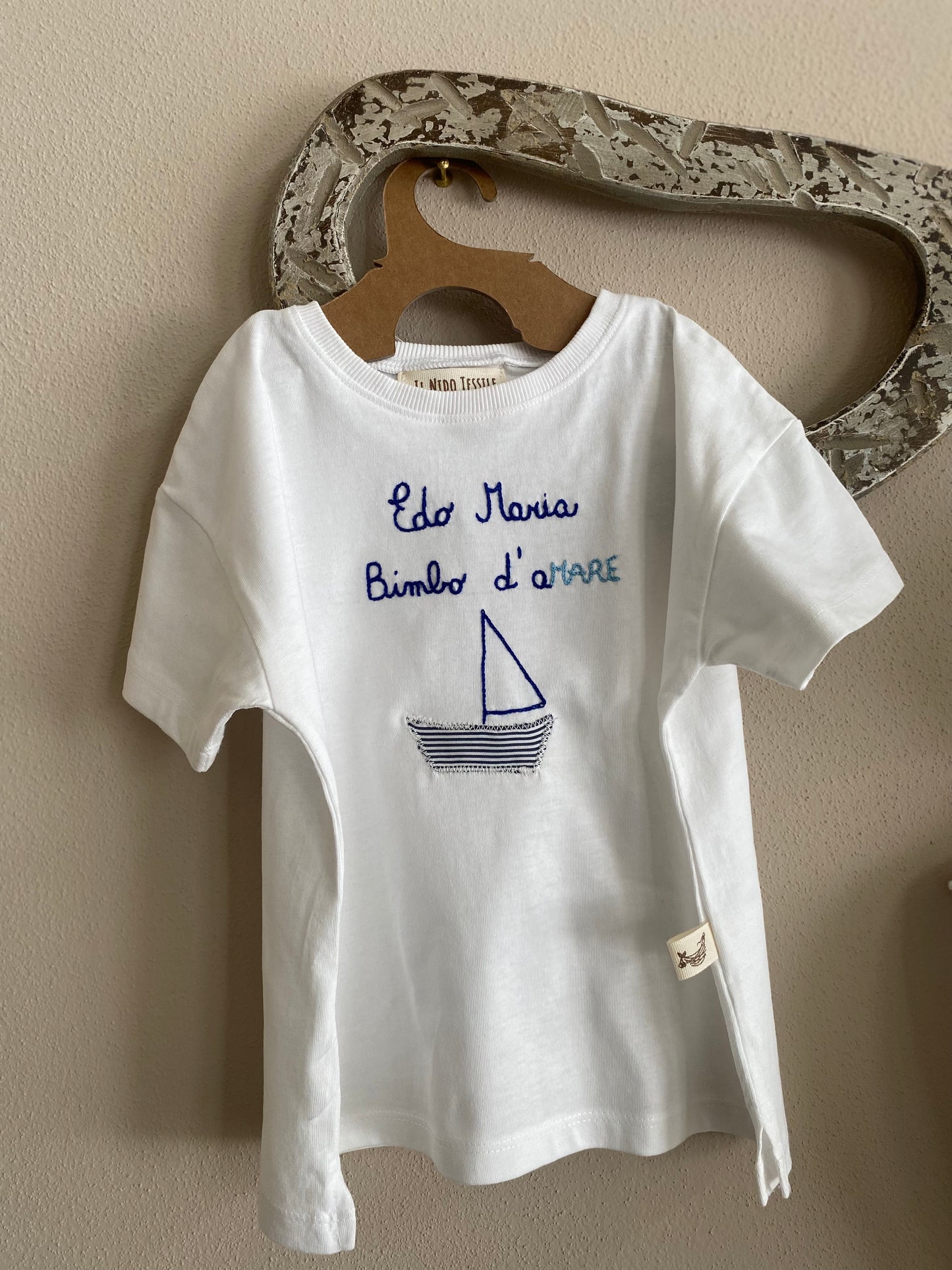 T-Shirt in cotone bio con scritta e personalizzazione Blu